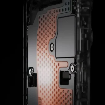 iPhone 18 Pro Max Gaming Performance: What Does the New Vapor Chamber Do?