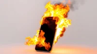 Why Does Your Phone Slow Down When It Gets Hot? Thermal Throttling Explained